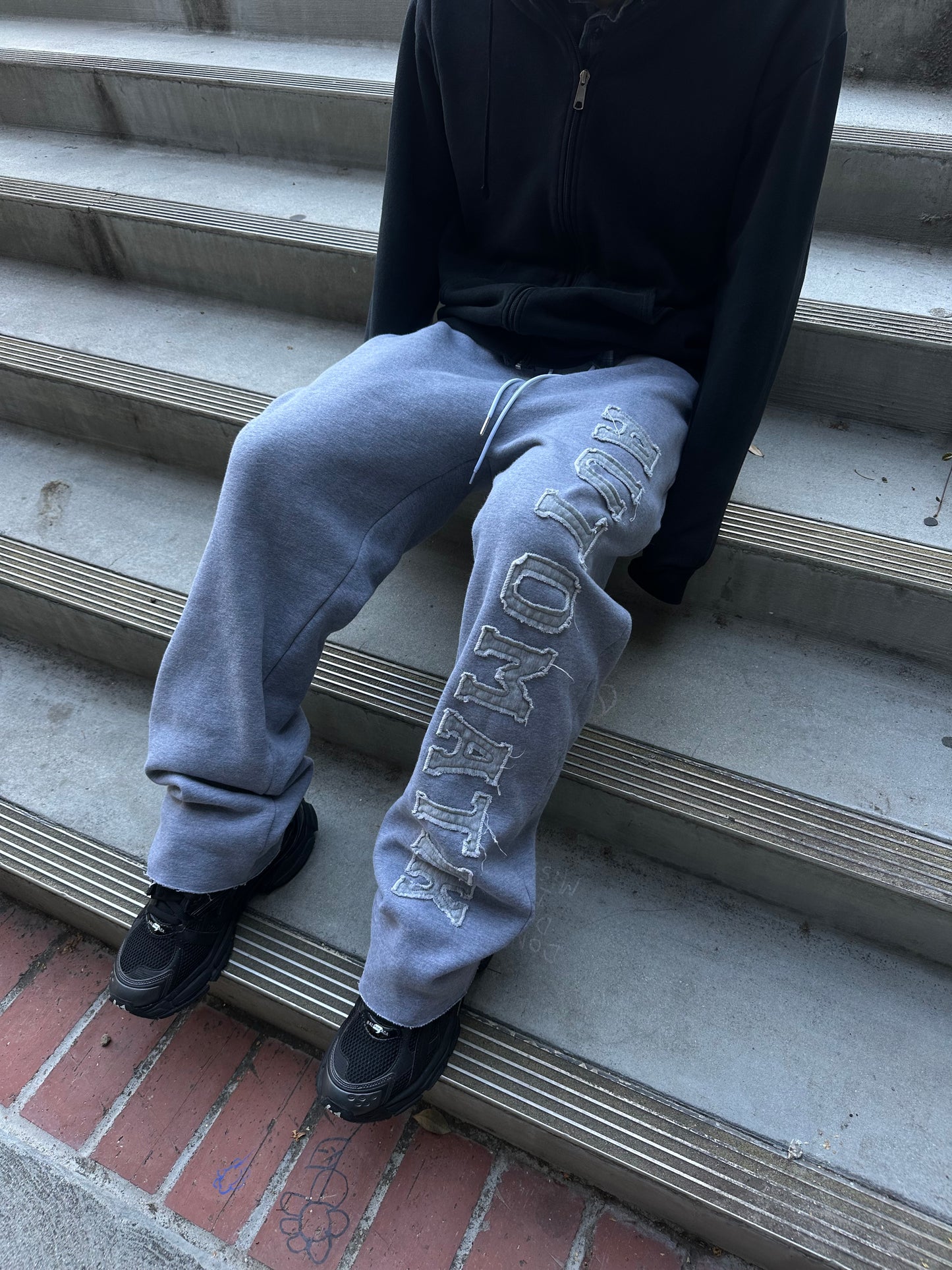 Automatik Sweatpants - Grey